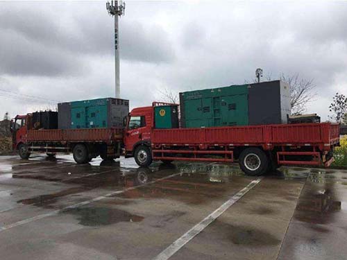 汉南涂抹密封胶后，需要等待多长时间才能安装水冷式机油散热器密封件？